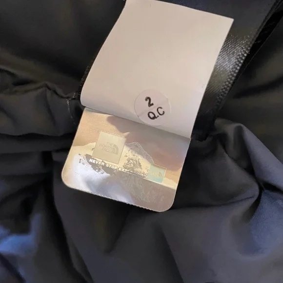 The North Face Women’s Arctic Parka Coat In Vanadis Grey - Picture 9 of 9